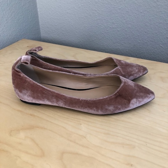 BANANA REPUBLIC Velvet Pointed Toe Ballet Flats - Picture 7 of 15
